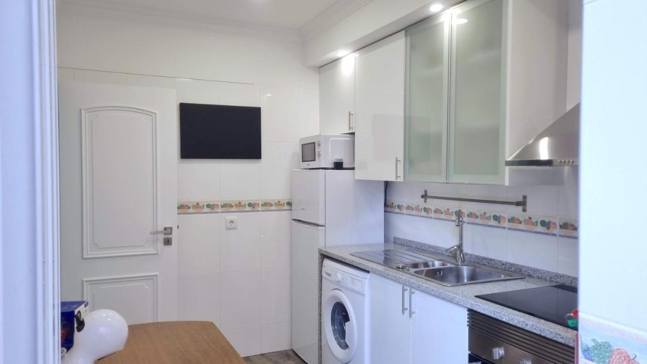 Afonso Galo Guest Apartments III Almada Exterior photo